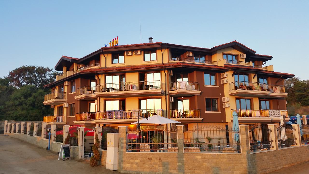 Taai Hotel Sozopol Ngoại thất bức ảnh