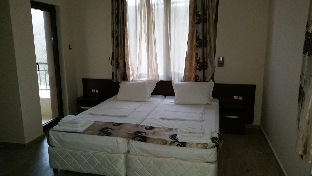 Taai Hotel Sozopol Ngoại thất bức ảnh